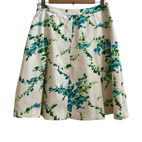 Ann Taylor Silk Shell Full Lined Floral Print Pleated A Line Skirt Petite Size 4 - Picture 2 of 12
